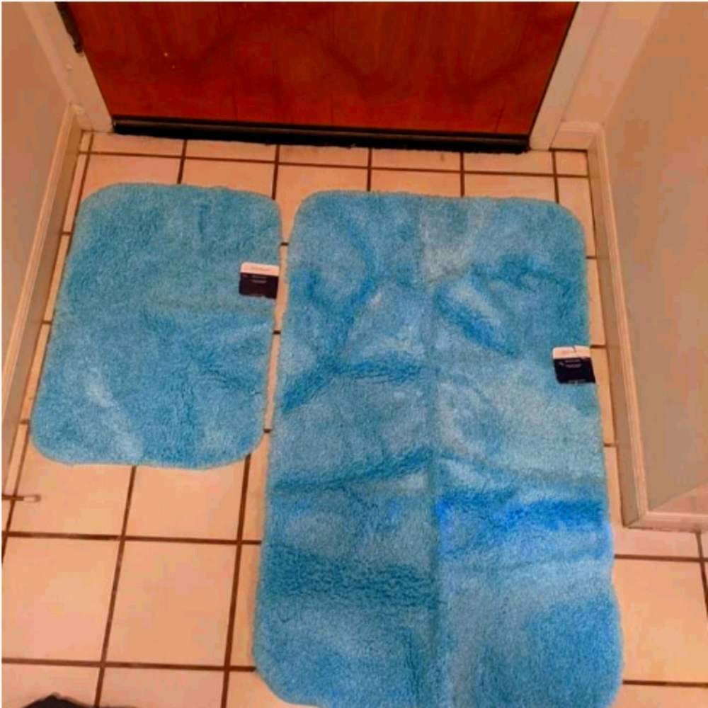 Bath mat set
